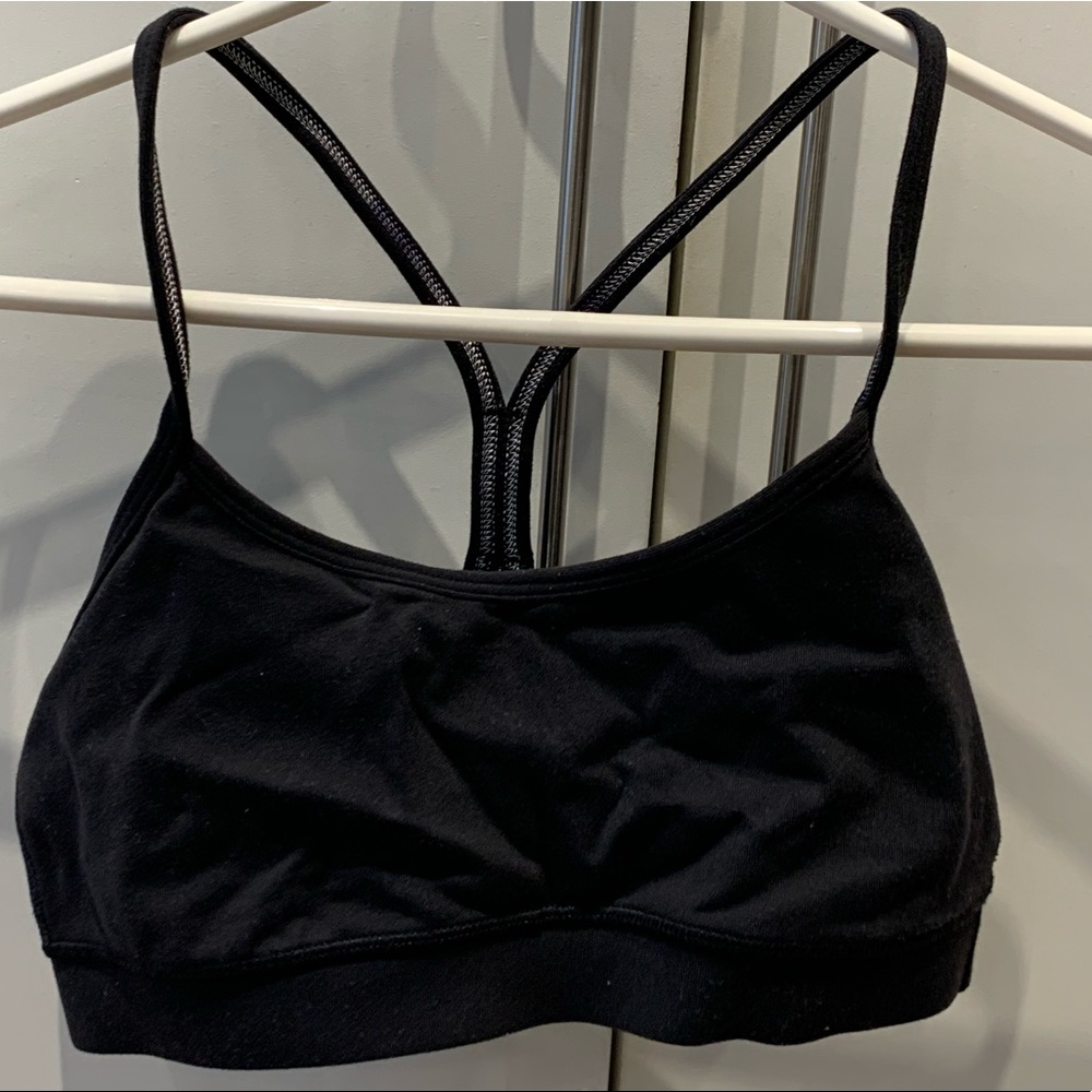 lululemon sports bra